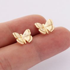 ♥♥Color: gold ♥♥Size: 11*12mm ♥♥Material: brass ♥♥Quantity:10pcs  Shipping  If you are in a hurry, please choose DHL shipping; Note:have larger stock and can offer wholesale price. If you need more quantity, please do not hesitate to contact me. ♥ ♥ ♥ ♥ ♥ ♥ ♥ ♥ ♥ ♥ ♥ ♥ Thanks for your Visit ♥ ♥ ♥ ♥ ♥ ♥ ♥ ♥ ♥ ♥ ♥ ♥ ♥ ♥ Wishing you a happy shopping ♥ ♥ Gold Butterfly-shaped Metal Jewelry, Gold Butterfly Metal Jewelry, Gold Butterfly-shaped Brass Jewelry, Gold Butterfly Shaped Brass Jewelry, Gold Butterfly Earrings For Wedding, Gold Butterfly Metal Earrings, Gold Butterfly Earrings For Gift, Gold-plated Butterfly Earrings, Gold Plated Butterfly Earrings