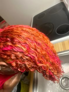 Ginger Hair With Pink Highlights Black Women, Half Orange Half Red Hair, Dyed Natural Hair Colors, Silk Press On Colored Hair, Color Hair Ideas Black Women, Different Hair Dye Ideas, Ginger Pink Highlights