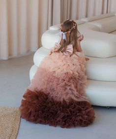 Brown Dress, Flower Girl Dress, Birthday Girl Dress, Dress With Train, Ombre Dress, Prom Ball Gown, Multilayered Dress, Toddler Dress, Special Occasion, Princess Dress, 1st Birthday Dress, Multicolored Dress, Formal Event, Long Train Dress Luxury baby girl dress with long sweep train have very original fashionable design will be perfect for any celebration....birthday, wedding, parties, Christmas, photography, Valentine's Day, dance, evening, flower girl  dress, ball gown, festivals wear, dance, Toddler Prom Dresses, Pageant Mom, Fairy Princess Costume, Baby Christening Outfit, Girls Communion Dresses, 1st Birthday Dresses, Train Dress, Multicolored Dress, Dress With Train