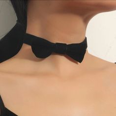 This Choker Velvet Ribbon Bow Is A Wonderful Addition To Your Wardrobe And Your Wardrobe And Your Style! This Cute And Unique Kawaii Style Piece Is Great For Any Occasion With Any Outfit. Gshmh5003000n8y Choker Velvet, Fashion Over The Decades, Velvet Ribbon Bow, Aries Necklace, Bow Choker, Silhouette Necklace, Heart Costume, Abstract Pendant, Velvet Choker Necklaces