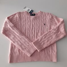 Ralph Lauren Cable Knit Pink, Pink Ralph Lauren Sweater Outfit, Cute Clothes For Winter, Cute Knitted Sweater, Raphl Laurent, Christmas Wishlist Clothes, Stockholm Clothes, Pink Ralph Lauren Sweater, Ralph Lauren Sweater Outfit