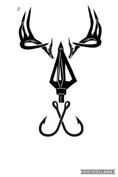 a black and white drawing of an arrow with horns on it