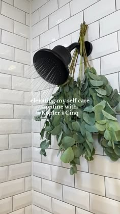 Improved first step in my skin and hair routine 🤍🚿 Bathroom Black White, Yellow Cottagecore, Upstairs Master Suite, Cottagecore Living Room, Wood Tile Bathroom, Cottagecore Living, Cottagecore Farmhouse, New Bathroom Ideas, Bathroom Black