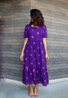 Simple Cotton Dress, Maxi Dress Indian, Frocks And Gowns, Cotton Short Dresses, Women Cotton Dress, Simple Frocks, Cotton Gowns