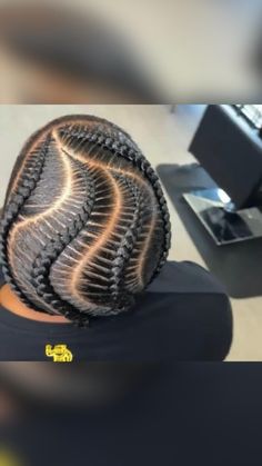 Men’s Braids Hairstyles Full Head, Curved Braids Men, Short Braids For Men Black, Black Male Cornrow Hairstyles, Swirl Braids Men, Swirl Cornrows Men, Simple Male Braids Hairstyles, Men Braid Styles Black, Black Men Braids Hairstyles Full Head