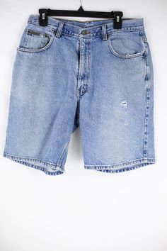 "For sale is a pair of vintage jean shorts. Men's size 34. Small hole over left front pocket. Measurements laid flat: Inseam length: 8\" Outseam (total) length: 21\" Waist width: 16\" Rise height: 14\" Thigh width: 14\" Leg opening width: 11\"" Vintage Medium Wash Jean Shorts For Streetwear, 90s Calvin Klein, Vintage Jean Shorts, Jean Vintage, Short En Jean, Jeans Shorts, Vintage Jeans, Bermuda Shorts, Jean Shorts