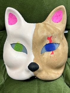 A two-faced cat inspired therian mask made by my little brother. Two Faced Cat, Therian Mask, Two Faced, Costume Masks, Costume Mask, Two Faces, Little Brother, Mask Making, Costume Accessories