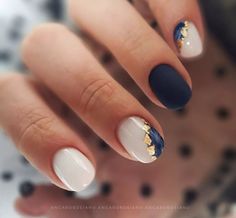 Blue Nails Winter, White And Blue Nails, Mini Nails, Nail Art Noel, Manicure Nail Designs, Hello Nails, Simple Gel Nails, Nails Winter, Minimal Nails