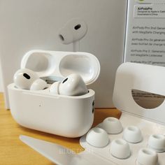 airpods / airpods pro / fones de ouvido / apple / airpods pro 2 Electronic Devices, Christmas 2024, Apple Products, Do More, Vision Board