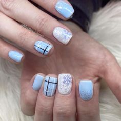 January Nails Snowflake, Plaid And Snowflake Nails, Short Blue Snowflake Nails, Blue Plaid Nails Acrylic, Fancy Winter Nails, Blue Snowflakes Nails, Baby Blue Snowflake Nails, Light Blue Winter Nail Designs, Short Nail Winter Designs