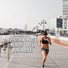 Running Inspo, Running Short Outfits, Running Ideas, Running Motivation Quotes, Best Running Shorts, She Is Strong, Distance Running, Run Like A Girl