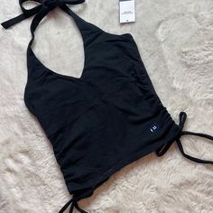 Nwt Hollister Halter Top - Size: Xs Smoke Free | Offers Accepted New To Poshmark? Use Referral Code Justfoxii When You Sign Up For Poshmark And Get $10 Posh Credit! Fitted Cotton Halter Top With Built-in Bra, Casual Racerback Halter Top For Night Out, Sporty Tank Top For Summer Night Out, Sporty Tank Top For Night Out In Summer, Sporty Tank Top For Night Out During Summer, Cotton Halter Neck Crop Top With Built-in Bra, Casual Black V-neck Halter Top, Summer Workout Halter Neck Tops, Sporty Fitted Triangle Crop Top