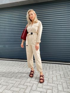 модный комбинезон / beige worker jumpsuit / trend Worker Jumpsuit, Beige Outfit, Chanel Sandals, Duster Coat, Khaki Pants, Jumpsuit, Chanel, Sandals, Pants