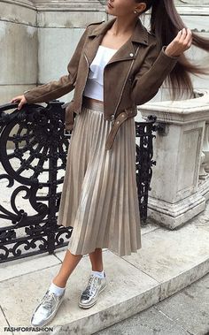 Rok Midi, Rok Outfit, Boho Chique, Grunge Dress, Street Style Trends, Pinterest Outfits, Pinterest Fashion, Street Style Chic, A Skirt