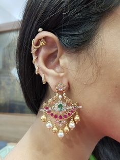 Side Ear Piercing Indian, Side Ear Piercing, Navi Jewellery, Eat Piercing, Gold Chandbali, Nose Jewels, Ear Piercing Studs, Tiny Gold Earrings