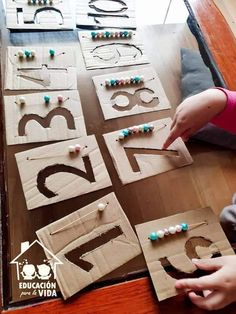 Cardboard Learning Activities, Math Activities For Infants, School Learning Activities, Number Cutouts, Number Counting, Montessori Diy, Counting Activity, Kindergarden Activities, Montessori Toddler Activities