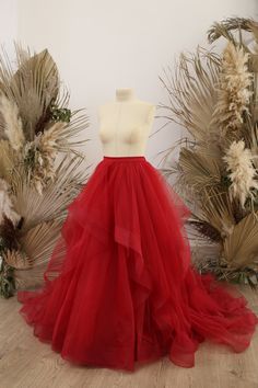 Ready to ship item, no need to waiting for production, can ship today! Description: Item Number # 2071 "Swan" Tulle Skirt Waist size - 37.5 in (95 cm) Length - 45 in (114.25 cm)  Train 60 cm Waistband option - combo Color - Fire Red Please, keep in mind, measurements, noted in the listing, are of the READY MADE item (possible technical allowance on size about +-1-2 cm in main measurements). ALL READY TO SHIP ITEMS - https://www.etsy.com/shop/StylishBrideAccs?ref=seller-platform-mcnav&section_id=26892747 ALL OUR AMAZING PRODUCTS - https://www.etsy.com/shop/StylishBrideAccs Handmade , 100 % origin. Hand wash recommended.   © 2012-2024 STYLISH BRIDE ACCESSORIES ALL RIGHTS RESERVED Womens Tulle Skirt, Stylish Bride, Tulle Long Skirt, Tulle Skirt Black, Bride Accessories, Black Tulle, Red Fire, Boho Wedding Dress, Ready Made