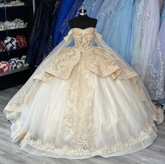 White Quince Dress, Champagne Quince Dresses, Quinceanera Dresses Off The Shoulder, Gold Quince Dress, White Quince Dresses, Champagne Quince, Prom Dress Princess, Champagne Quinceanera Dresses, A Line Ball Gown