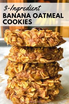 Healthy Mini Fruit Tarts, Banana Oatmeal Breakfast Cookies, Banana Recipes Easy, Glutenfri Baking, Banana Oat Cookies, Ripe Banana Recipe, Menu Sarapan Sehat, Oatmeal Breakfast Cookies, Bright Line Eating