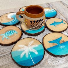 Ocean Coasters Hand Painted Natural Wood Resin Coasters Wave - Etsy Beach Wood Art, Coaster Design Ideas Painted, Coaster Ideas Painted, Painted Wooden Coasters, Coaster Design Painted, Wooden Coasters Painted, Coaster Painting, Wood Coasters Diy, Handpainted Coasters