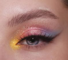 Vibrant Pink Eyeshadow Looks, Pink Makeup Looks With White Eyeliner, Makeup Looks Peach, Pastel Pink And Purple Eyeshadow, Easy Colorful Makeup Looks, Wedding Makeup Colorful, Concert Makeup Taylor Swift, Lover Inspo Taylor, Cute Makeup Looks Colorful Simple