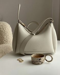 Polene Umi, Latest Winter Fashion, Uni Bag, Expensive Bag, Bag Obsession, Art Bag, Fancy Bags, Stockholm Fashion, Girls Bags