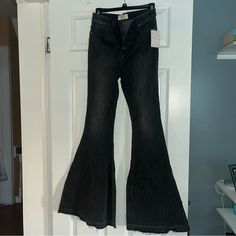 Nwt, Size 27, 5 Button Closure, Slight Distressing On Bottom As Pictured, High Waisted Galaxy Black, Jeans Free People, Denim Flare Jeans, Free People Jeans, Denim Flares, Free People Black, Jeans Color, Colored Jeans, Black Denim