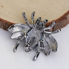 Baoblaze Creative Insect Design Fly Pin Costumes Corsages Jewelry Bumble Bee Brooch  Green * For more information, visit image link. (This is an affiliate link) #broochesandpins Insect Design, Rhinestone Outfit, Womens Dress Coats, Bee Pin, Bee Brooch, Europe Fashion, Shape Patterns, Bumble Bee