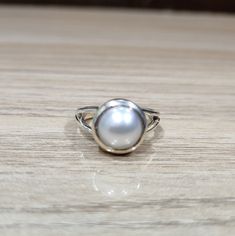 White Moti Ring Design In Silver, Rudraksha Jewelry, Natural Pearl Ring, Back Bone, Silver Pearl Ring, June Birthstone Ring, Rose Quartz Bracelet, Nature Ring, Rose Quartz Stone