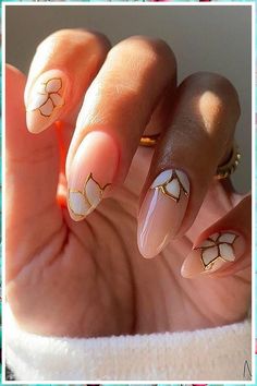 August Nails, Golden Nails, Glass Nails, Manicure Y Pedicure, Floral Nails, Fancy Nails, Chic Nails