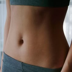 Reduce Bloat, Lose Abdominal Fat, Beginner Pilates, Toned Stomach, Perfect Abs, Beginner Workouts, Pilates Video, Flatter Stomach