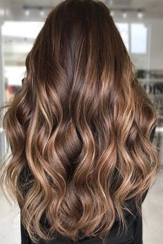 Balyage Long Hair, Dark Brown Hair Balayage, Dark Chocolate Hair, Balayage Hair Caramel, Rambut Brunette, Brown Hair Inspo, Chocolate Hair, Brunette Hair With Highlights, Brown Hair With Blonde Highlights