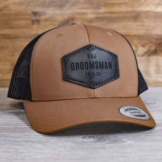 Groomsmen Trucker Hats with Custom Hexagon Leather Patch Small Groomsmen Gifts, Groomsmen Hats, Wedding Dates, Western Style Wedding, Baseball Wedding, Wedding Roles, Leather Colors, Wedding Party Gift, Personalized Hats