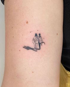 Coordinated Tattoo Ideas, Small Painting Tattoos, Leaving Home Tattoo, Tiny People Walking Tattoo, Meaning Of Life Tattoo, Art Gallery Tattoo, People Tattoos, Illusion Tattoos