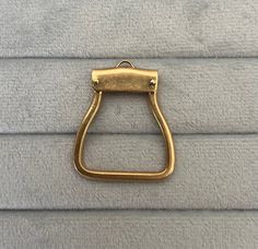 Vintage charm holder in solid 14K yellow gold.  In very good vintage condition with normal wear due to age - There is patina and light wear.  Closes tightly.  Leasires approximately 30mm (at widest point) x 36mm (including top loop).  Weighs approximately 7.8 grams.  Use as a charm holder or as a chain extender / clasp.  Stamped '14K'. Please see all photos for more details.  I'm happy to send more photos upon request.   Signature confirmation is required with delivery. Charm Holder Necklace, Charm Holder, Dog Clip, Chain Extenders, Raleigh Nc, I'm Happy, Gold Charm, Key Holder, Vintage Charms