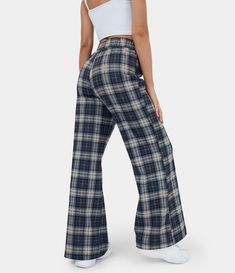 Stacked Sweatpants, Sweatpants Cargo, Wide Leg Casual Pants, Tomboy Femme, Plaid Jeans, Bday List, Modest Fits, Winter Work, Tartan Design