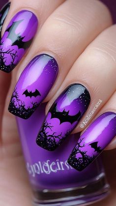 Purple Black Nails Halloween, Halloween Nails Acrylic Purple, Purple And Black Halloween Nails Designs, Bat Nails Designs, Purple And Orange Halloween Nails, Purple Spooky Nails, Halloween Purple Nails, Spooky Halloween Nail Designs, Bat Nail Designs