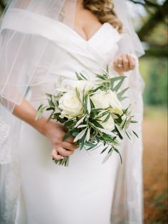 Simple bridal bouquet
Small bridal bouquet
Small white rose bouquet
Small bouquet
White bouquet
White rose
Rose bouquet
White and greenery Wedding Bouquet Olive, Irish Bouquet Wedding, Wedding Decoration With Olive Leaves, Olive Branch Bridal Bouquet, Italian Ruscus Bridesmaid Bouquet, White Rose And Eucalyptus Bouquet Simple, Bridal Bouquet Olive Leaves, Olive Leaf Bouquet Wedding, Olive And White Roses Wedding