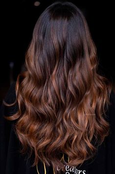 Dark Brown Balayage Hair, Dark Chestnut Brown Hair, Cinnamon Hair Colors, Hair Color Brown Chestnut, Dark Brown Balayage, Chestnut Brown Hair, Cinnamon Hair, Chestnut Hair, Effortless Look