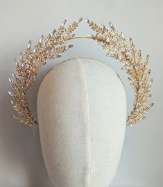 Gold Bridal Hair Accessories Crystal Halo Headband Goddess - Etsy Boho Bridal Headband, Boho Wedding Hair Accessories, Gold Bridal Hair Accessories, Bridal Crown Crystal, Gold Bridal Crowns, Crown Halo, Wedding Halo, Bridal Halo, Accessories Crystal