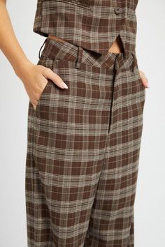 Slip on these dark brown, high-rise plaid trousers and make a statement - be it dolled up in a our matching dapper vest, or casual-cool with your go-to tee. *LISTING IS FOR PANTS ONLY* VEST AVAIL IN SEPARATE LISTING* model is 5’9” and wearing a small Fabric Contents: 80% Polyester, 15% rayon, 5% spandex * color may vary slightly due to image and screen lighting* **FREE SHIPPING** *In stock ships approx. 2-3 bus days after purchase from CA* Funky Pants, Burgundy Outfit, Plaid Trousers, High Waist Trousers, Dress With Jean Jacket, Dolman Sleeve Sweater, Cardigan Sweater Coat, Feeling Confident, Casual Outerwear