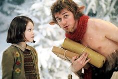 Lion Witch And Wardrobe, Mr Tumnus, C.s. Lewis, Lion Witch Wardrobe, Lucy Pevensie, Anna Popplewell, The Meta Picture, Circus Characters, Georgie Henley