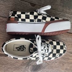 New Without Box! Perfect And So Cute. Tiny Discoloration On The Top Of One Shoe. See Pictures For Condition! Feel Free To Make Me An Offer! Vans Checkerboard, Vans White, Shoes Vans, Womens Vans, Vans Shoes, So Cute, Feel Free, Women Shoes, Outfit Inspo