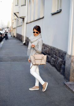 Street Mode, Paris Mode, Mode Casual, Casual Sport, Gray Sweater, Fashion Fall, Outfits Casual, Fall 2017, Mode Inspiration