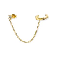 ¡Un modelo imprescindible para tu joyero! Este hermoso earcuff unido a un punto de luz se encuentra fabricado en plata fina ley S925, chapada en oro 18k; hipoalergénico y libre de níquel. Decorado con bellas zirconias de color blanco, es el complemento que buscabas para tu look del día a día o para esa ocasión super especial. Una máxima expresión de la modernidad. Super versátiles, el accesorio ideal para enmarcar tu rostro y maximizar tu look. ¡Te harán sentir como una Diosa griega!   Material: Color