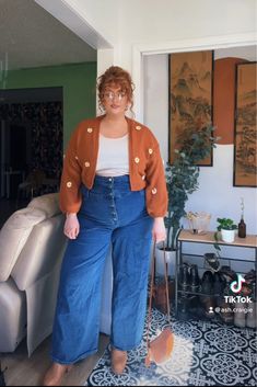 Gen Z Plus Size Outfits, Plus Size Style Inspiration Casual, Fashion Inspiration Plus Size, Ltk Plus Size, Plus Overalls Outfit, Plus Size Millenial Fashion, Fat Winter Outfits, Over Size Outfit For Women, Plus Size Cute Fashion