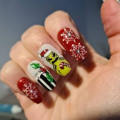 Before Christmas Nails, Nightmare Before Christmas Nails, Nails Bridal, Funky Nail Designs, Diy Beauty Hacks, Stick On Nails, Xmas Nails, Christmas Nail Designs, Coffin Nails Designs