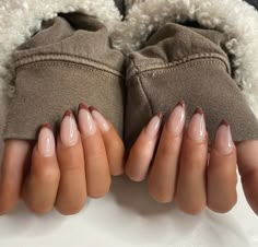 Almond Nail Color Ideas, Delicate Nails, Deer Nails, French Tip Manicure, November Nails, Diy Lips, Thanksgiving Nails, Nail Swag, Neutral Nails