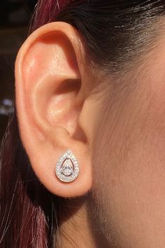 18kt white gold plated stud earrings with pear shaped lab diamonds. - Aza Fashions White Lab, Jewellery Earrings, Stud Jewelry, Earrings White, Earrings Stud, Pear Shaped Diamond, White Earrings, Online Earrings, Lab Diamonds