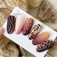 Zebra Nails Acrylic, Jungle Nails, Tiger Nail Art, Tiger Nails, Animal Print Nails Art, Unghie Nail Art, Zebra Nails, Leopard Print Nails, Beauty Nails Design